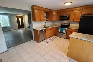 10724 Lester St, Silver Spring, MD 20902 - Photo 14