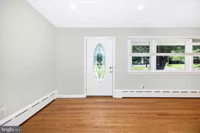 16215 Redland Road, Rockville, MD 20855 - Photo 4