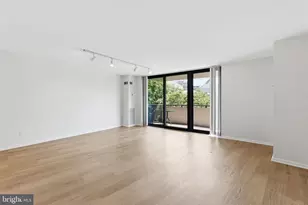 4620 N Park Ave, Chevy Chase, MD 20815 - Photo 6