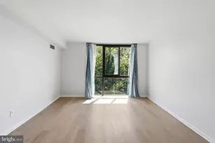 4620 N Park Ave, Chevy Chase, MD 20815 - Photo 16
