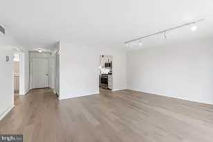 4620 N Park Ave, Chevy Chase, MD 20815 - Photo 12