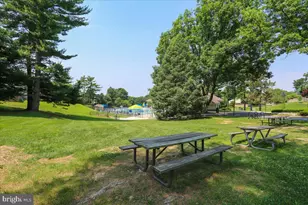 9906 Walker House Rd, Montgomery Village, MD 20886 - Photo 32