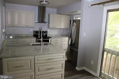 9302 Frostburg Way, Montgomery Village, MD 20886 - Photo 12
