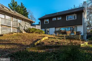 9322 W Parkhill Dr, Bethesda, MD 20814 - Photo 30