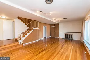 9322 W Parkhill Dr, Bethesda, MD 20814 - Photo 16