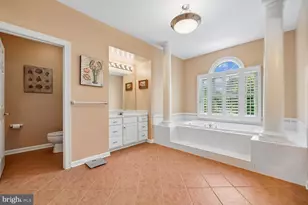 21201 Hickory Forest Way, Germantown, MD 20876 - Photo 48