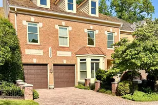 11123 Potomac Crest Dr, Potomac, MD 20854 - Photo 1