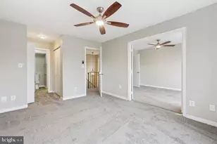 9861 Lake Shore Dr, Gaithersburg, MD 20886 - Photo 16