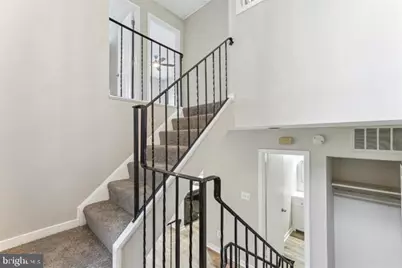 9861 Lake Shore Drive, Gaithersburg, MD 20886 - Photo 4