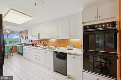 5610 Wisconsin Avenue #708, Chevy Chase, MD 20815 - Photo 20