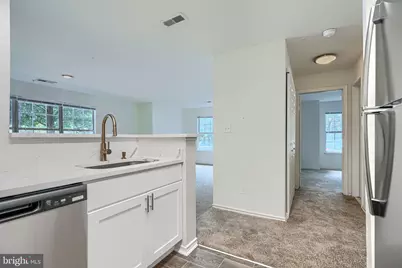 18519 Boysenberry Drive #253, Gaithersburg, MD 20879 - Photo 12