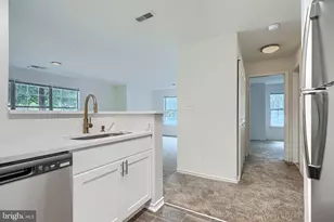18519 Boysenberry Dr, Gaithersburg, MD 20879 - Photo 12