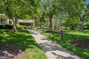 7401 Westlake Terrace, Bethesda, MD 20817 - Photo 54