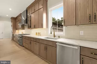 7008 Amy Ln, Bethesda, MD 20817 - Photo 26