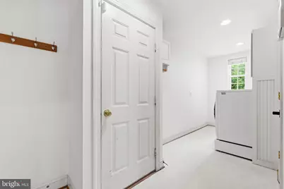 22409 Brook Point Way, Clarksburg, MD 20871 - Photo 28