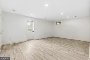 22409 Brook Point Way, Clarksburg, MD 20871 - Photo 54