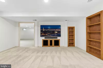 22409 Brook Point Way, Clarksburg, MD 20871 - Photo 58
