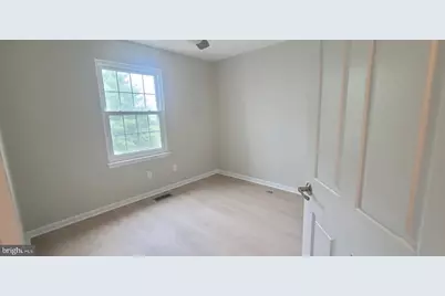 8413 Meadow Green Way, Gaithersburg, MD 20877 - Photo 16
