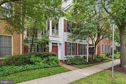 306 Oak Knoll Terrace, Rockville, MD 20850 - Photo 2