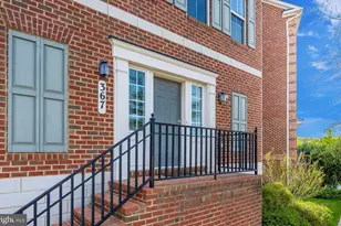 367 Parkview Ave, Gaithersburg, MD 20878 - Photo 2