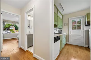 10404 Amherst Ave, Silver Spring, MD 20902 - Photo 14