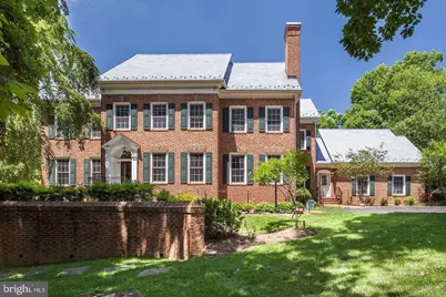 9909 Avenel Farm Drive, Potomac, MD 20854 - Photo 2