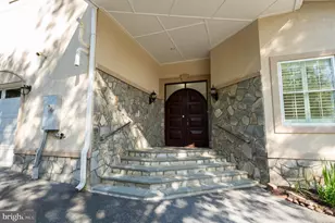 10805 Glen Rd, Potomac, MD 20854 - Photo 40