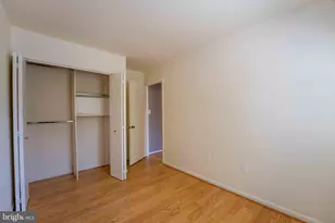18246 Fox Chase Cir, Olney, MD 20832 - Photo 14