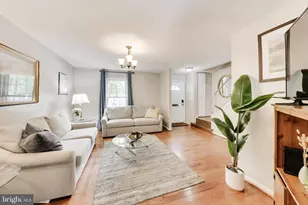 10075 Maple Leaf Dr, Montgomery Village, MD 20886 - Photo 4