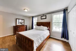 10075 Maple Leaf Dr, Montgomery Village, MD 20886 - Photo 16