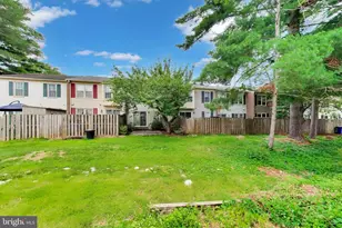 10075 Maple Leaf Dr, Montgomery Village, MD 20886 - Photo 14