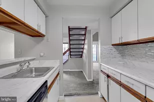 1639 Carriage House Terrace, Silver Spring, MD 20904 - Photo 18
