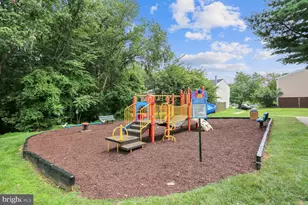 12204 Eagles Nest Ct, Germantown, MD 20874 - Photo 26
