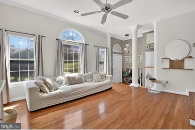 105 Crofton Hill Lane, Rockville, MD 20850 - Photo 4