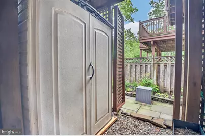 105 Crofton Hill Lane, Rockville, MD 20850 - Photo 30