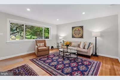 8429 Farrell Drive, Chevy Chase, MD 20815 - Photo 6