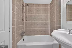 3901 Hampden St, Kensington, MD 20895 - Photo 14