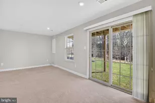 19753 Grn Vlg Dr, Montgomery Village, MD 20886 - Photo 4