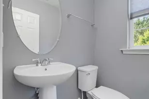 11 Fairbanks Dr, Gaithersburg, MD 20877 - Photo 16