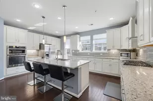 11 Fairbanks Dr, Gaithersburg, MD 20877 - Photo 12