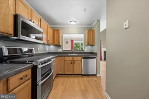 13039 Bridger Dr, Germantown, MD 20874 - Photo 22