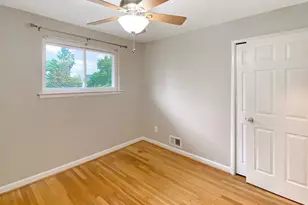 6325 Tone Ct, Bethesda, MD 20817 - Photo 8