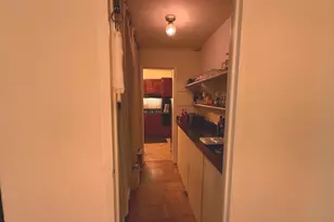 10201 Grosvenor Pl, Rockville, MD 20852 - Photo 6