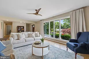 7608 Quintana Ct, Bethesda, MD 20817 - Photo 2
