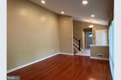 3913 Parsons Road, Chevy Chase, MD 20815 - Photo 4