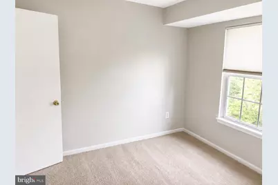 20208 Shipley Terrace #302, Germantown, MD 20874 - Photo 8