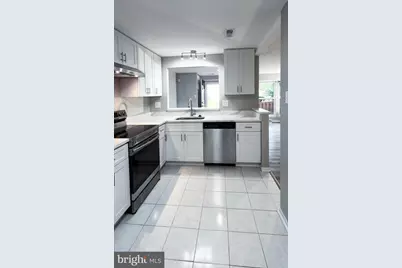 540 Palmtree Drive, Gaithersburg, MD 20878 - Photo 10