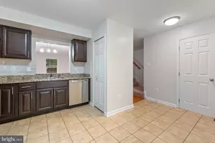 127 Autumn Wind Way, Rockville, MD 20850 - Photo 4