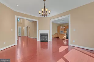 7607 Newmarket Dr, Bethesda, MD 20817 - Photo 8