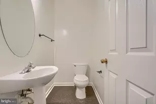 13006 Woodcutter Cir, Germantown, MD 20876 - Photo 14